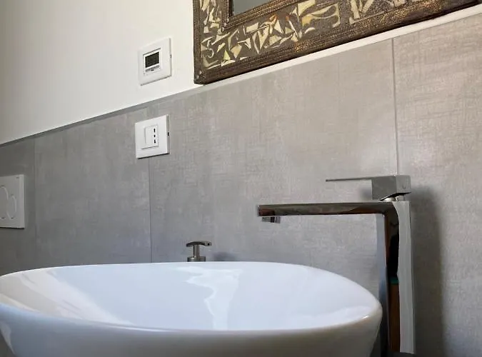 Al Ruderino コマッキオ