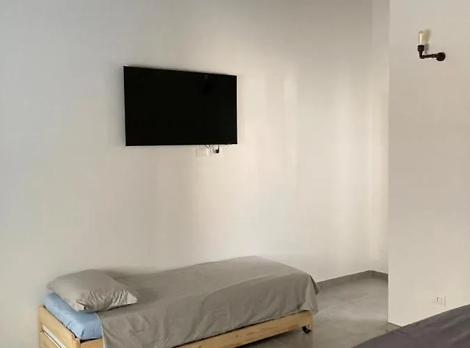 Al Ruderino 3* コマッキオ